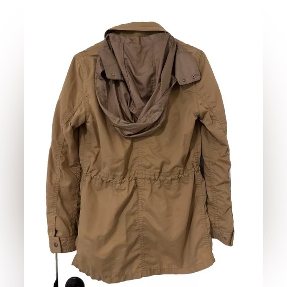 Coach Lightweight Hooded Jacket Size Small - Picture 2 of 16